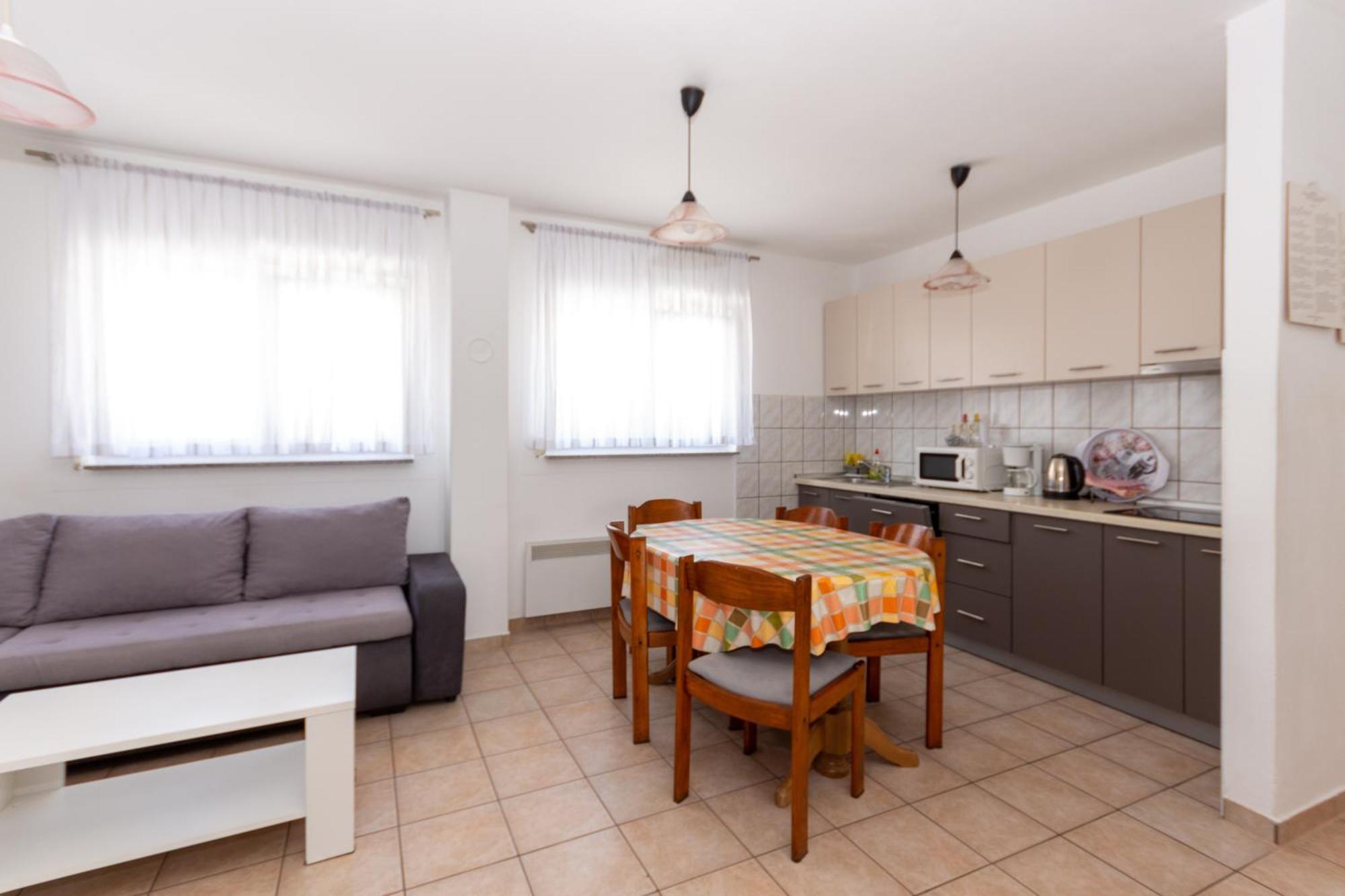 Apartmani Filip Pag Town Exteriör bild